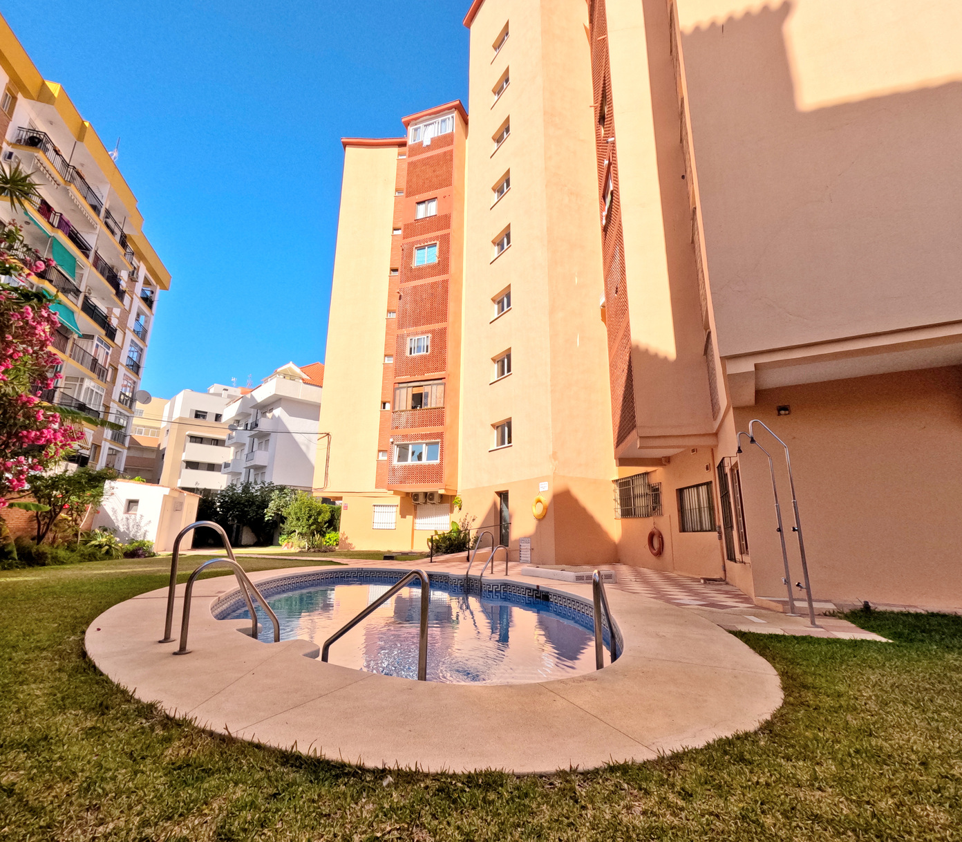 مسطحة للبيع في Playa de los Boliches (Fuengirola)